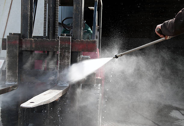 Professional Pressure Washing Services in Montclair State University, NJ